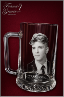 /album/portrek/gravirozott-korso-portreval-png/